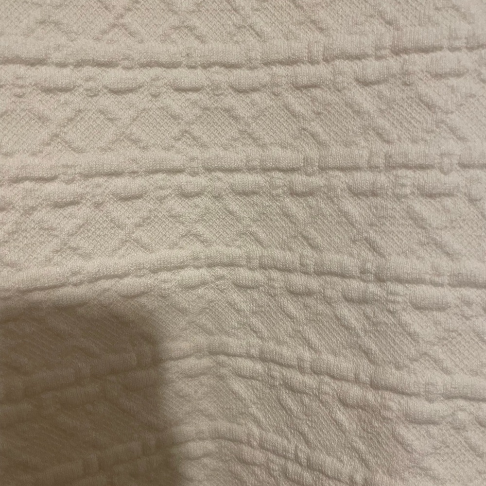 *J. McLaughlin White Textured Shift Dress - Size Small - Picture 4 of 7